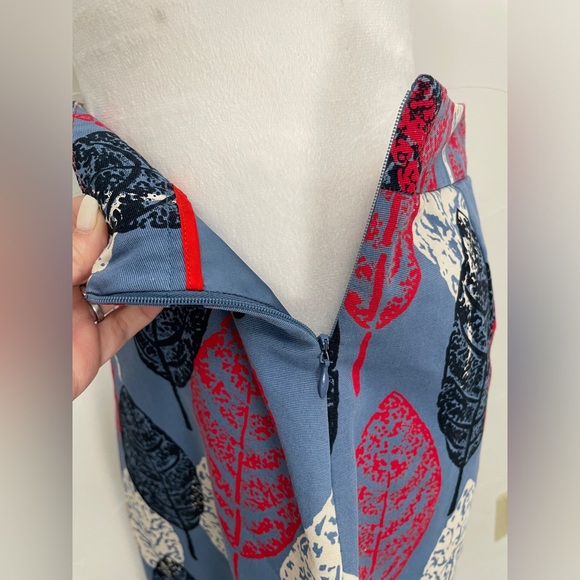 Boden Slight A-line Pencil Leaf Skirt - Picture 5 of 8